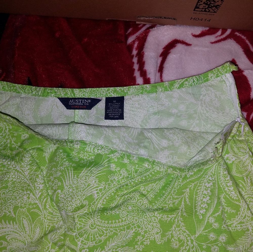 Austin Skort - Picture 4 of 4